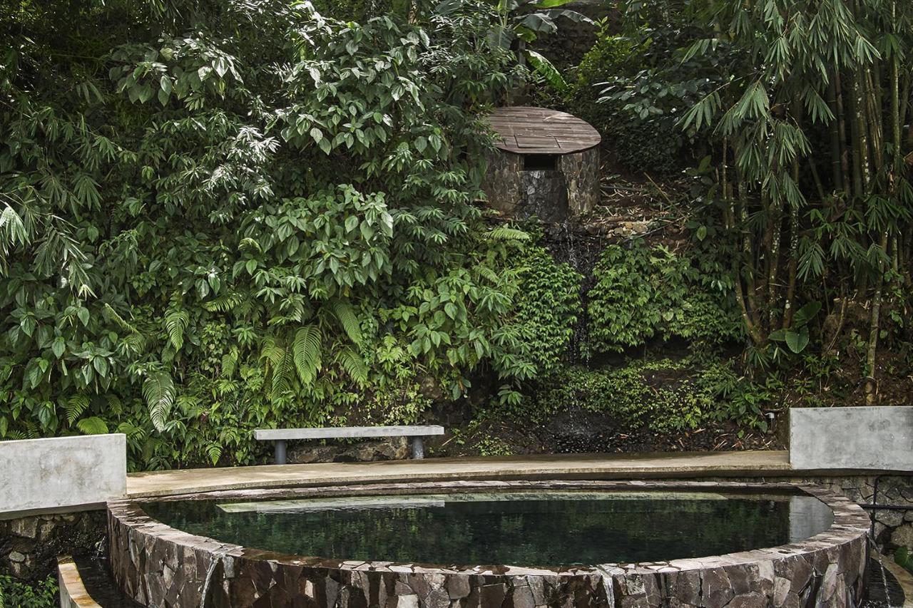 Lintang Luku Tent Resort Ijen, Banyuwangi Баньювангі Екстер'єр фото